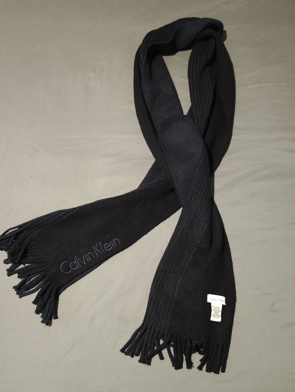 NWOT Calvin Klein Men's 100% Acrylic Scarf Blue One Size (10" X 64")